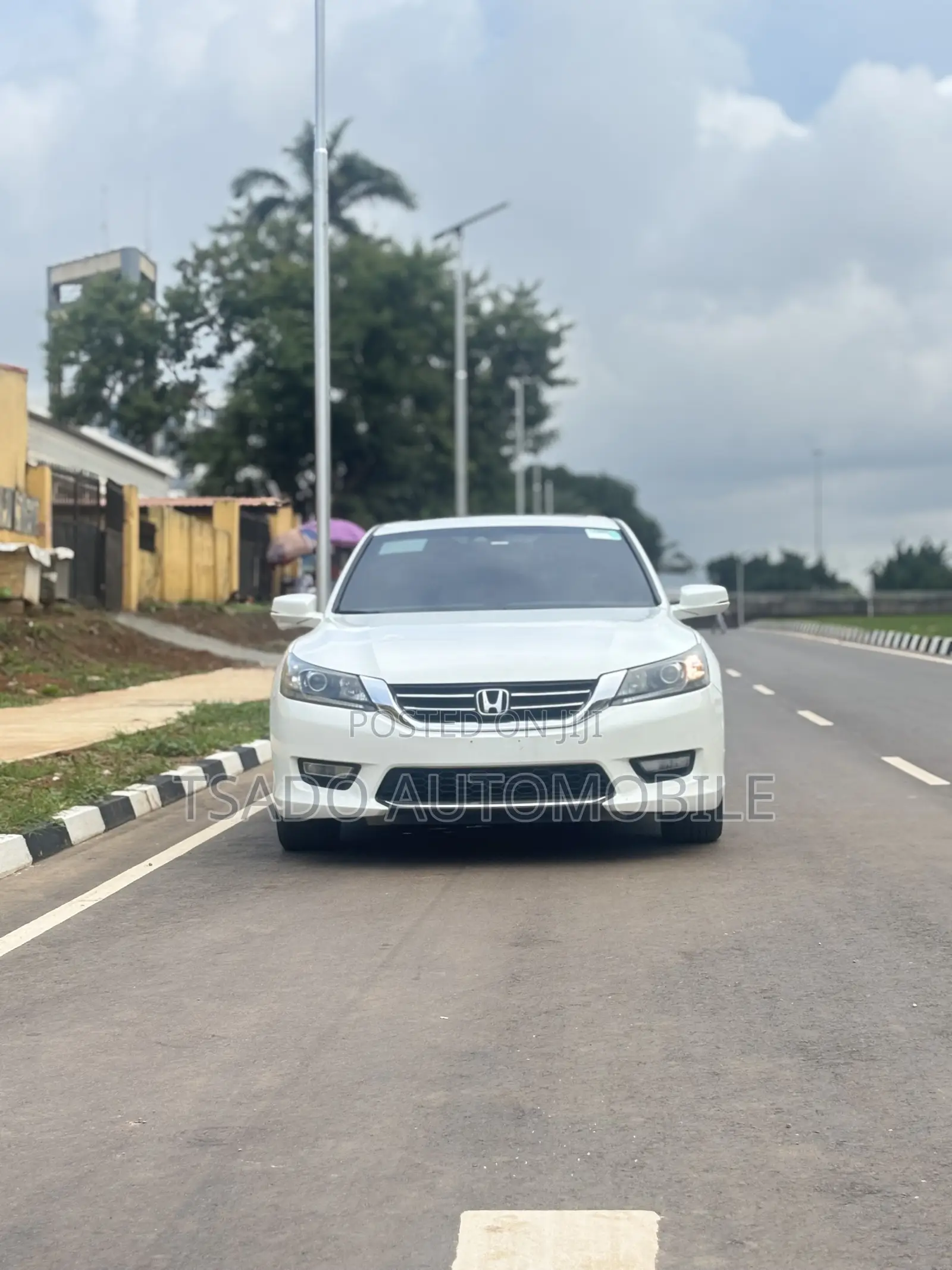 Honda Accord 2013 White