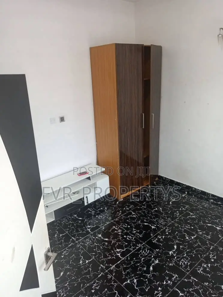 1bdrm Shared Apartment in Ikota Villa, Lekki for rent