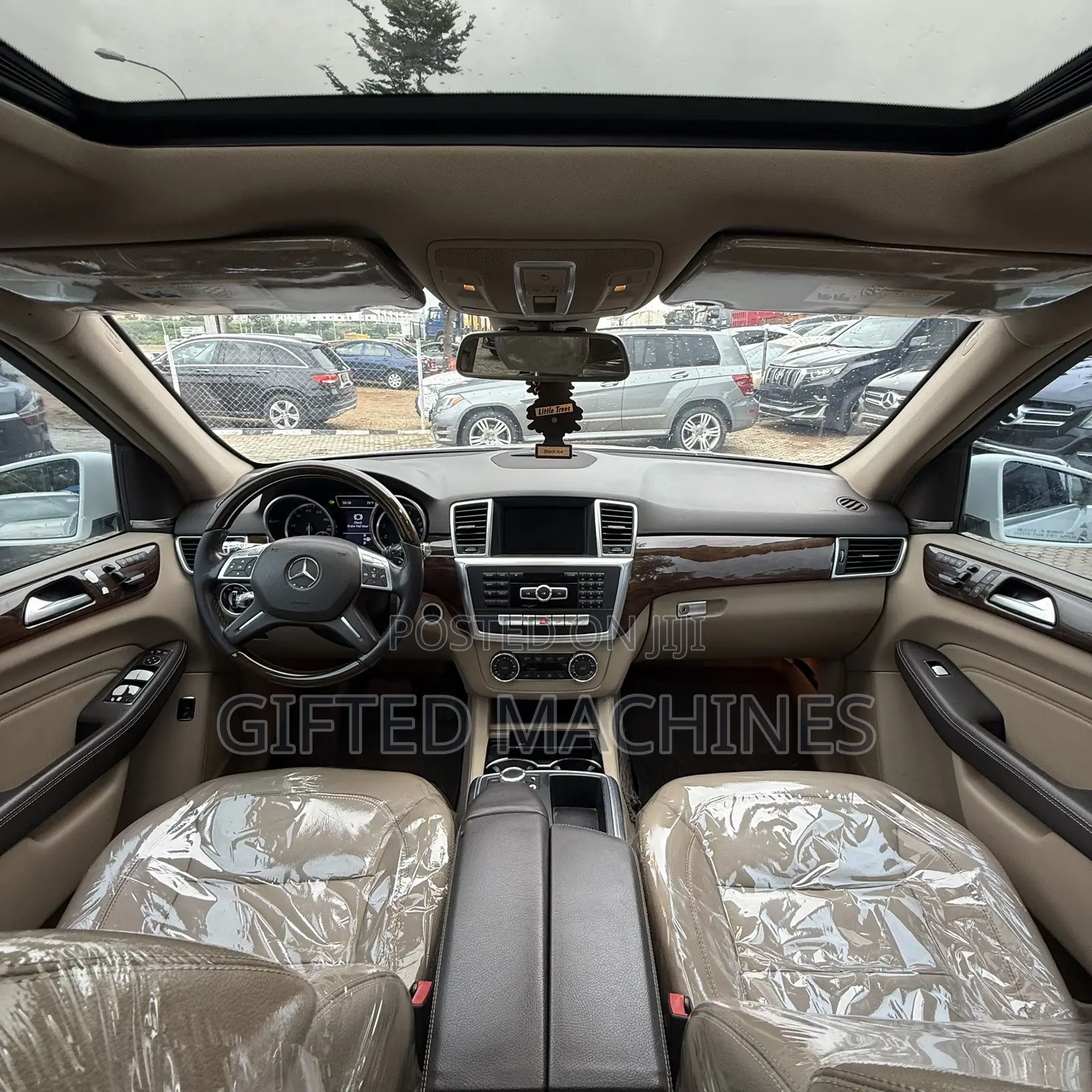 Mercedes-Benz M Class ML 550 4Matic 2012 White