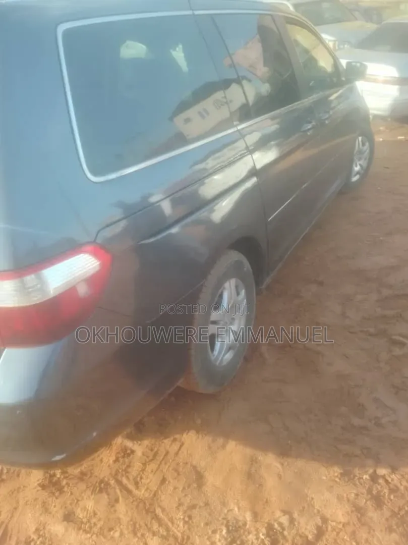 Honda Odyssey 2005 Gray