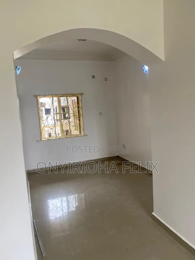2bdrm Block of Flats in Begger Clinic Area, Life Camp for rent