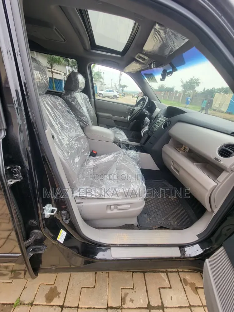 Honda Pilot 2011 Black