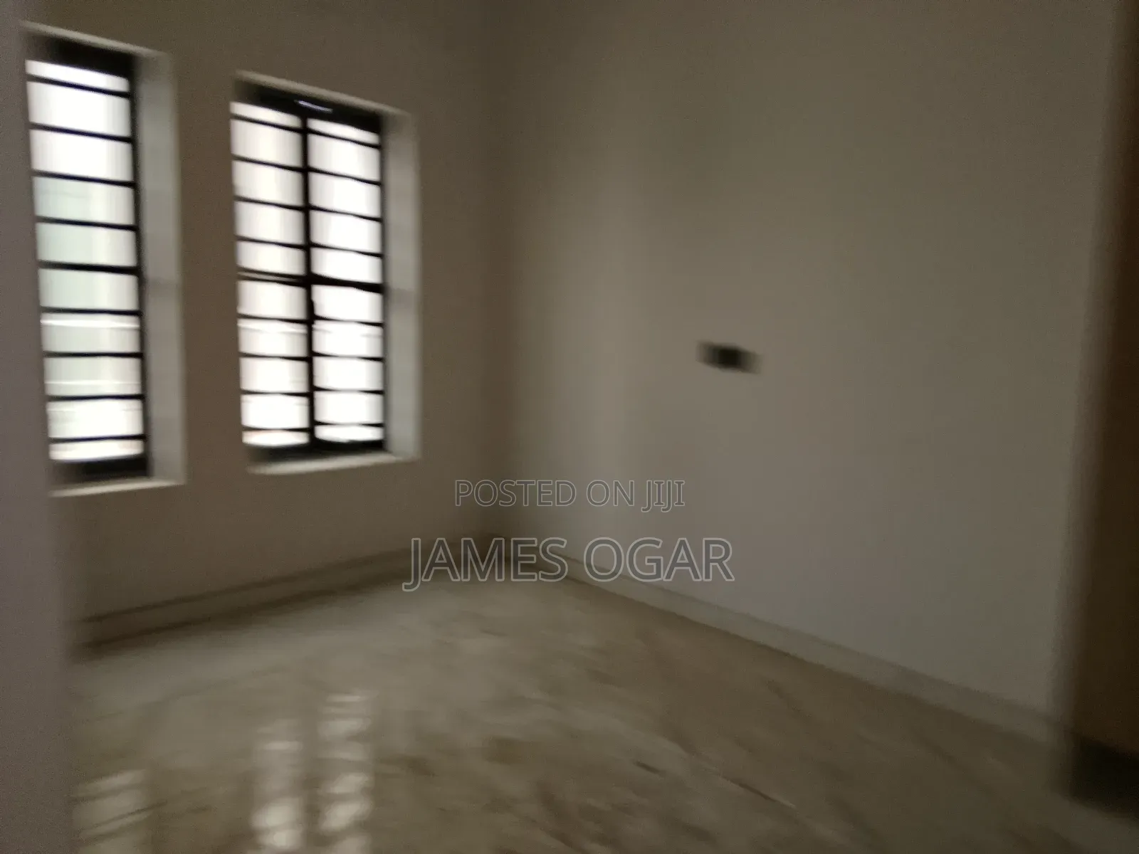 2bdrm Block of Flats in Mobi Road, Off Lekki-Epe Expressway for rent