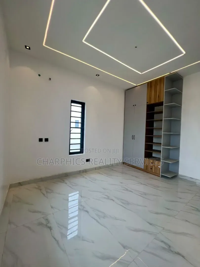 4bdrm Duplex in Off Lekki-Epe Expressway for sale