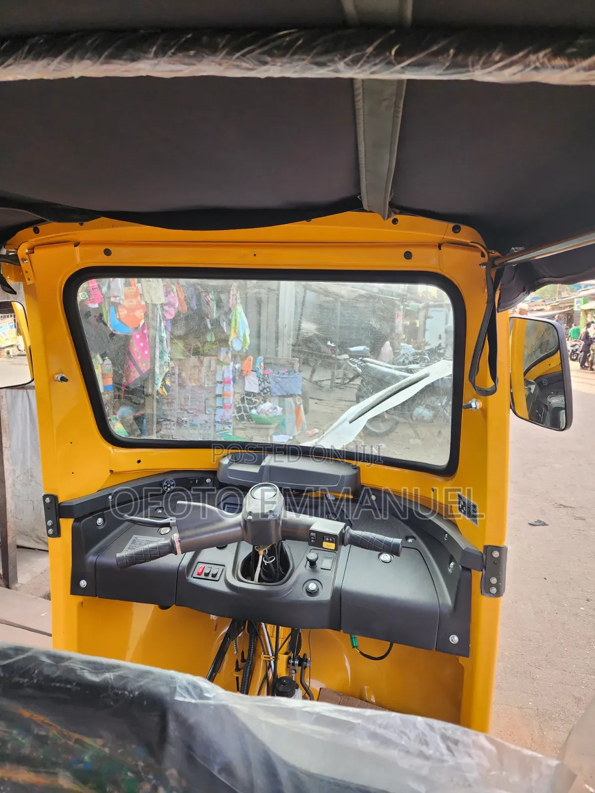 New TVS King Deluxe Plus iTouch Start 2026 Yellow