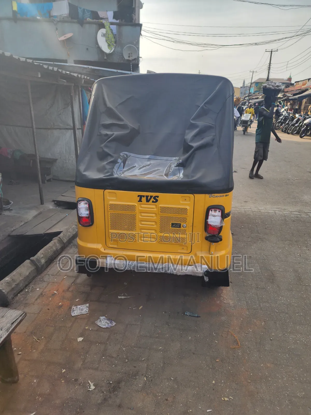 New TVS King Deluxe Plus iTouch Start 2026 Yellow