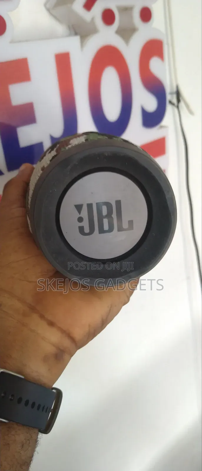 JBL Charge 3 Portable Bluetooth Speaker