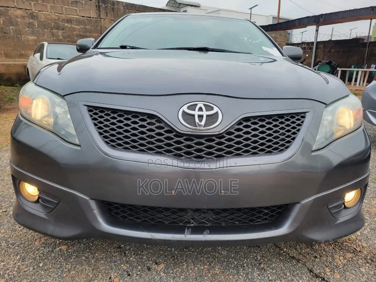 Toyota Camry 2011 Gray