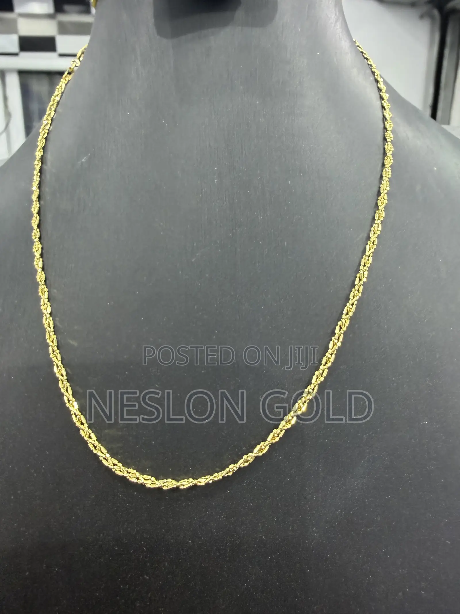 Pure ITALY 750 Tested 18karat Gold