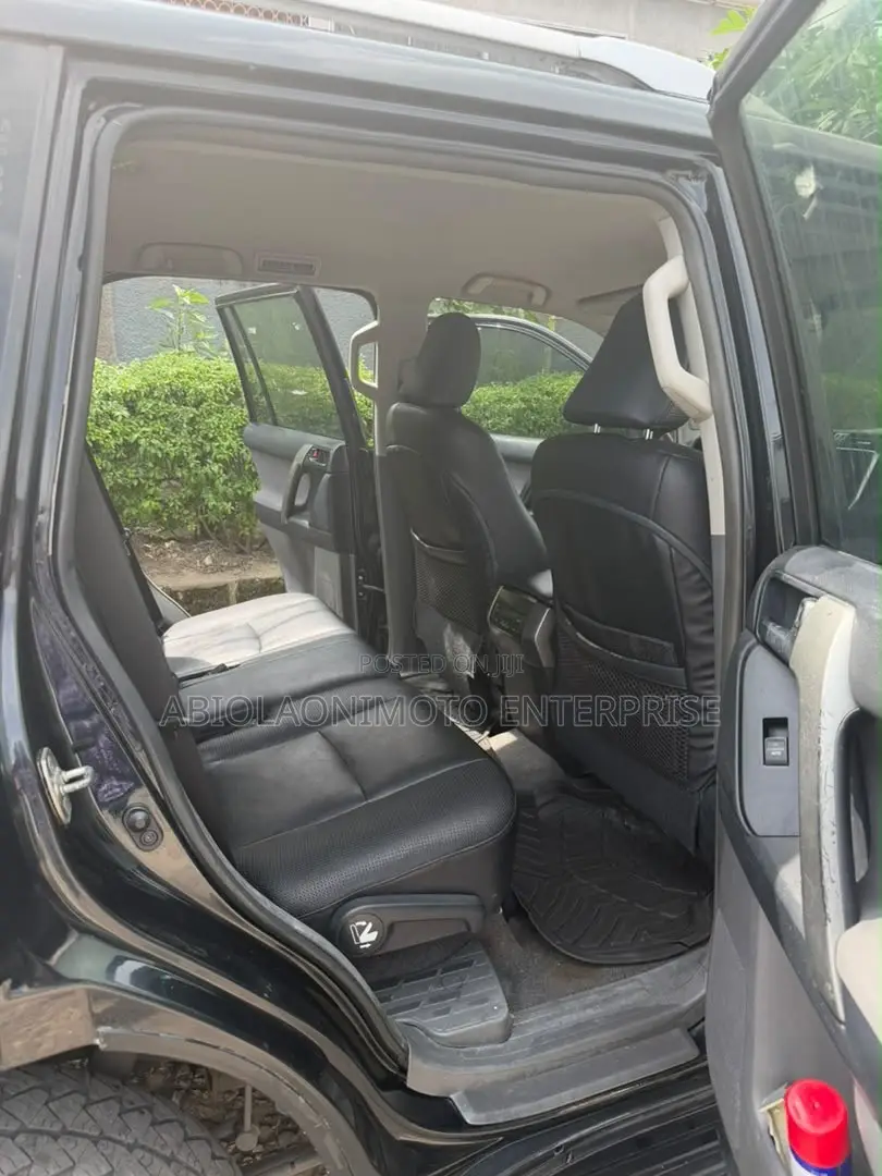 Toyota Land Cruiser Prado 4.0 Petrol TX-L 2013 Black