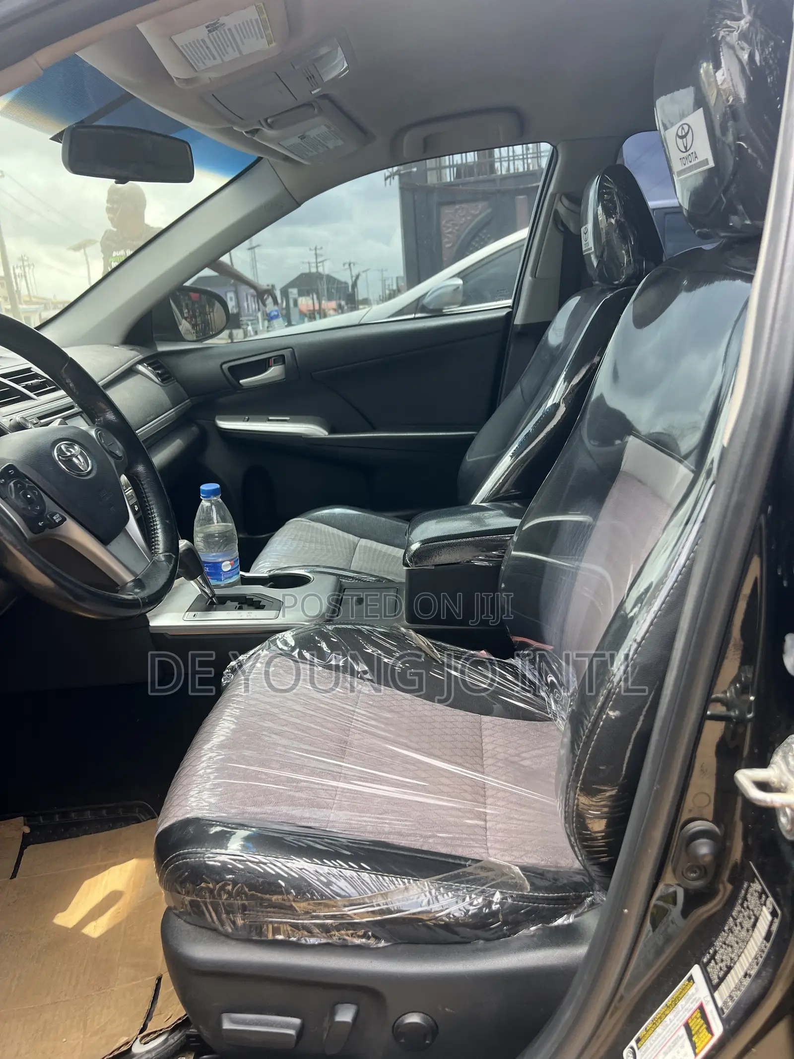 Toyota Camry LE 4dr Sedan (2.5L 4cyl 6A) 2014 Black
