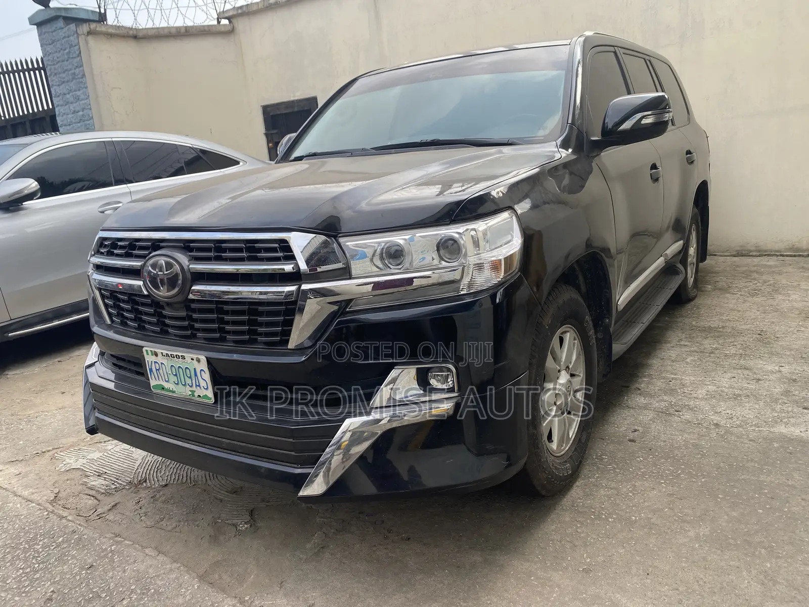 Toyota Land Cruiser 2008 Black