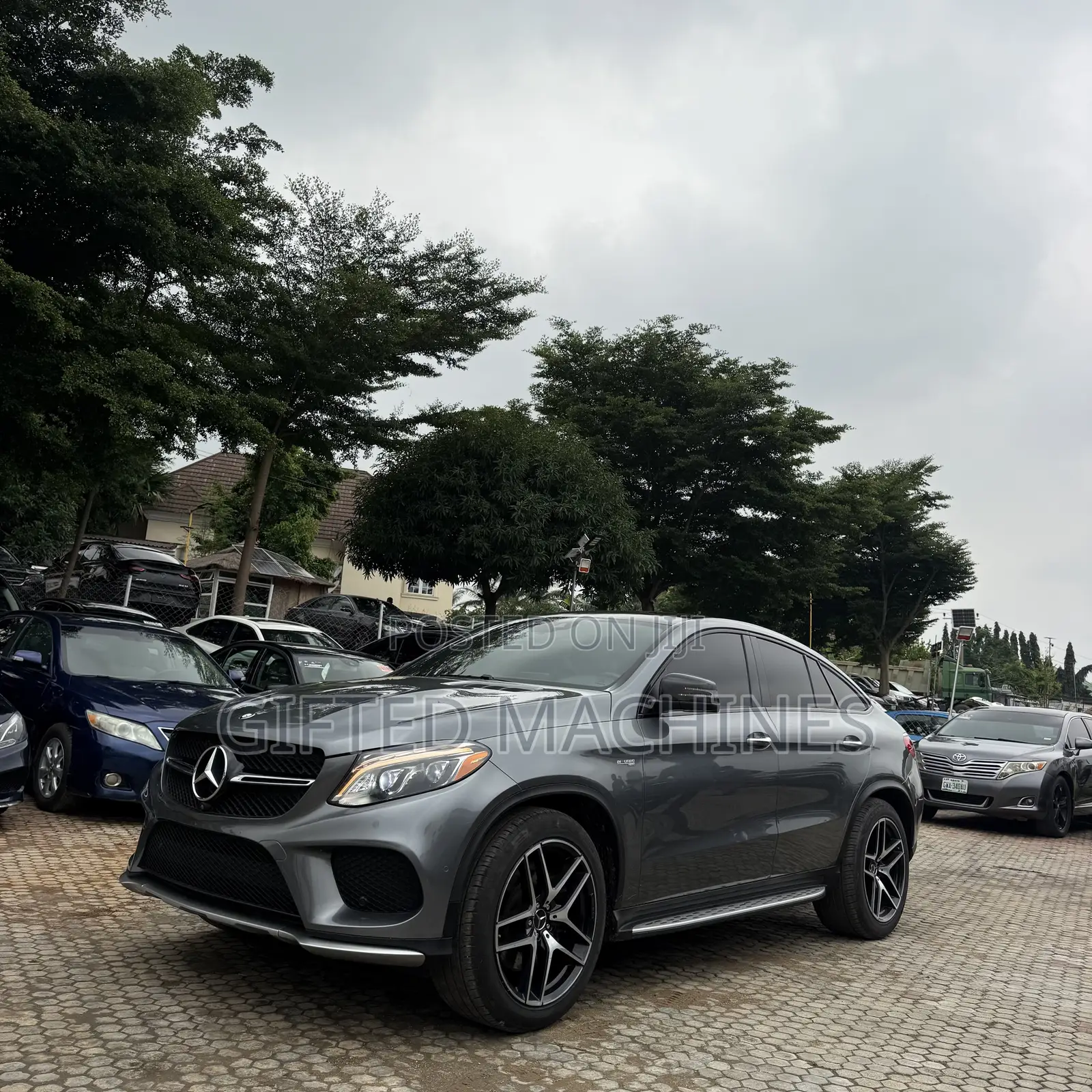 Mercedes-Benz GLE-Class AMG GLE 43 4MATIC 2017 Gray
