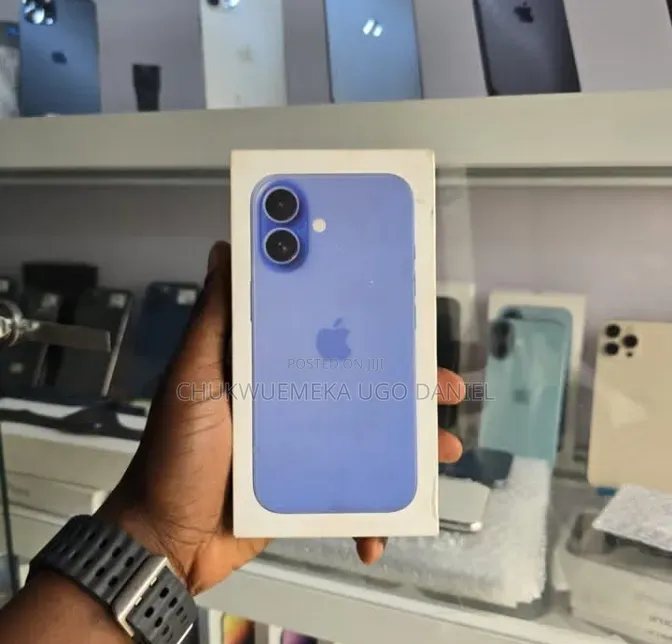 New Apple iPhone 16 128 GB Pink