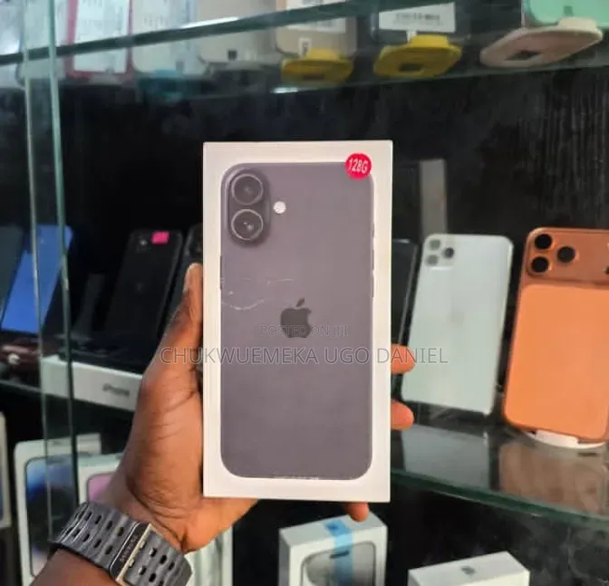 New Apple iPhone 16 Plus 128 GB Black
