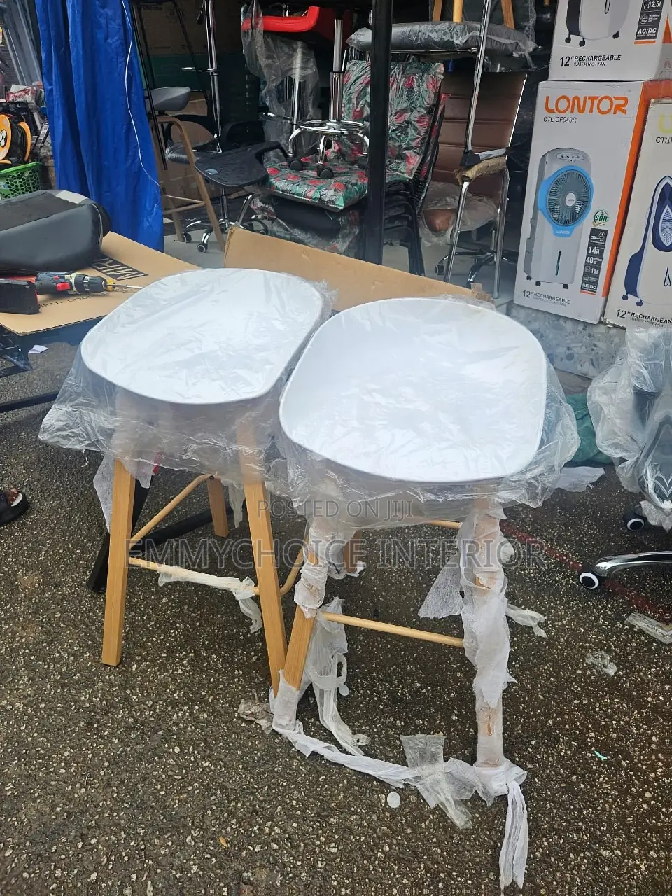 Scandinavian Bar Stool/Counter Height Stool