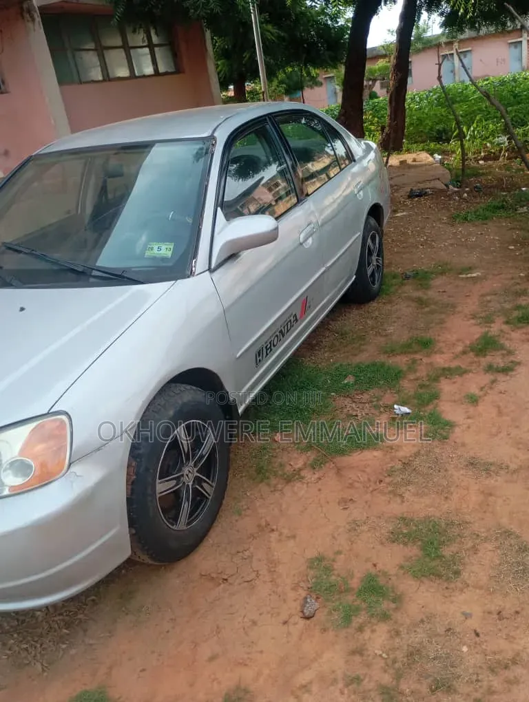 Honda Civic 2004 Silver