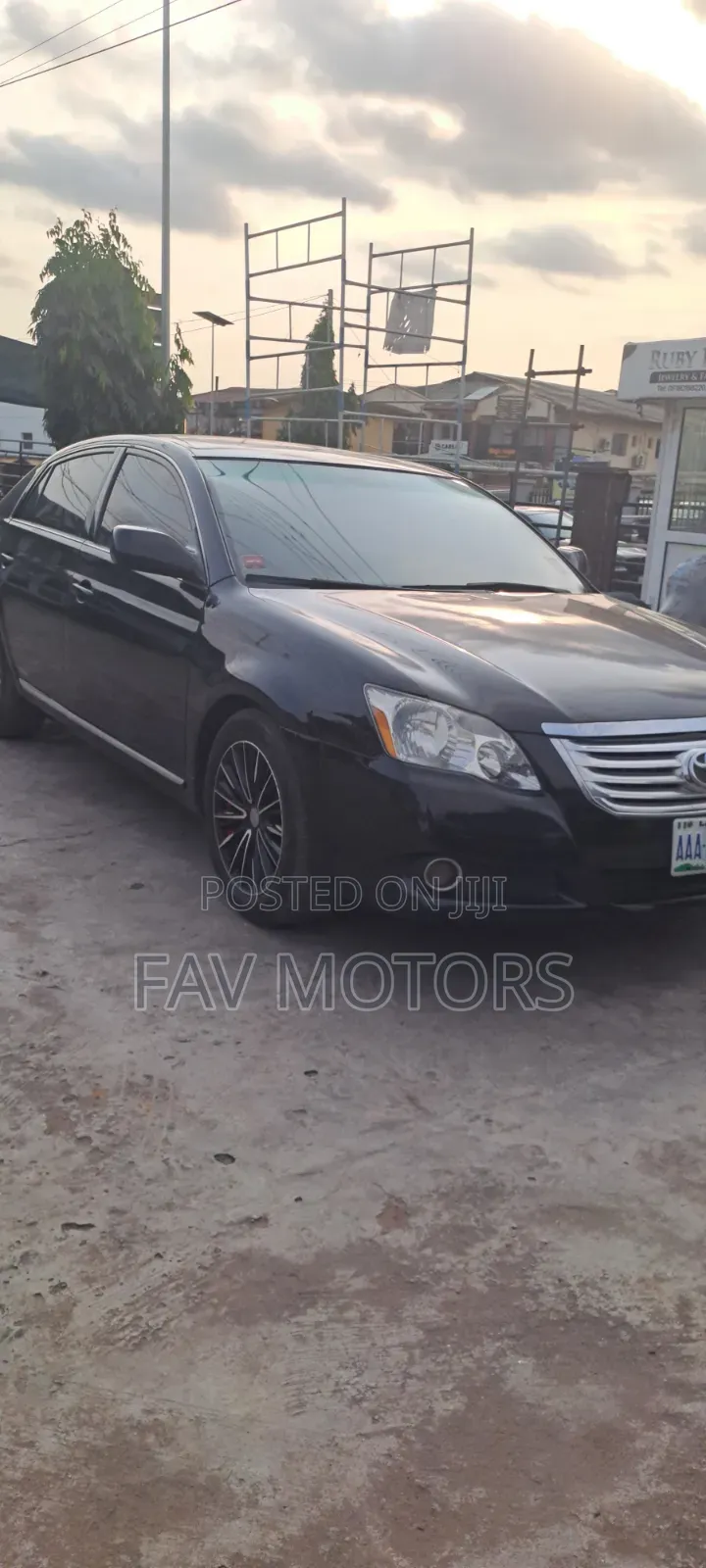 Toyota Avalon 2006 Black