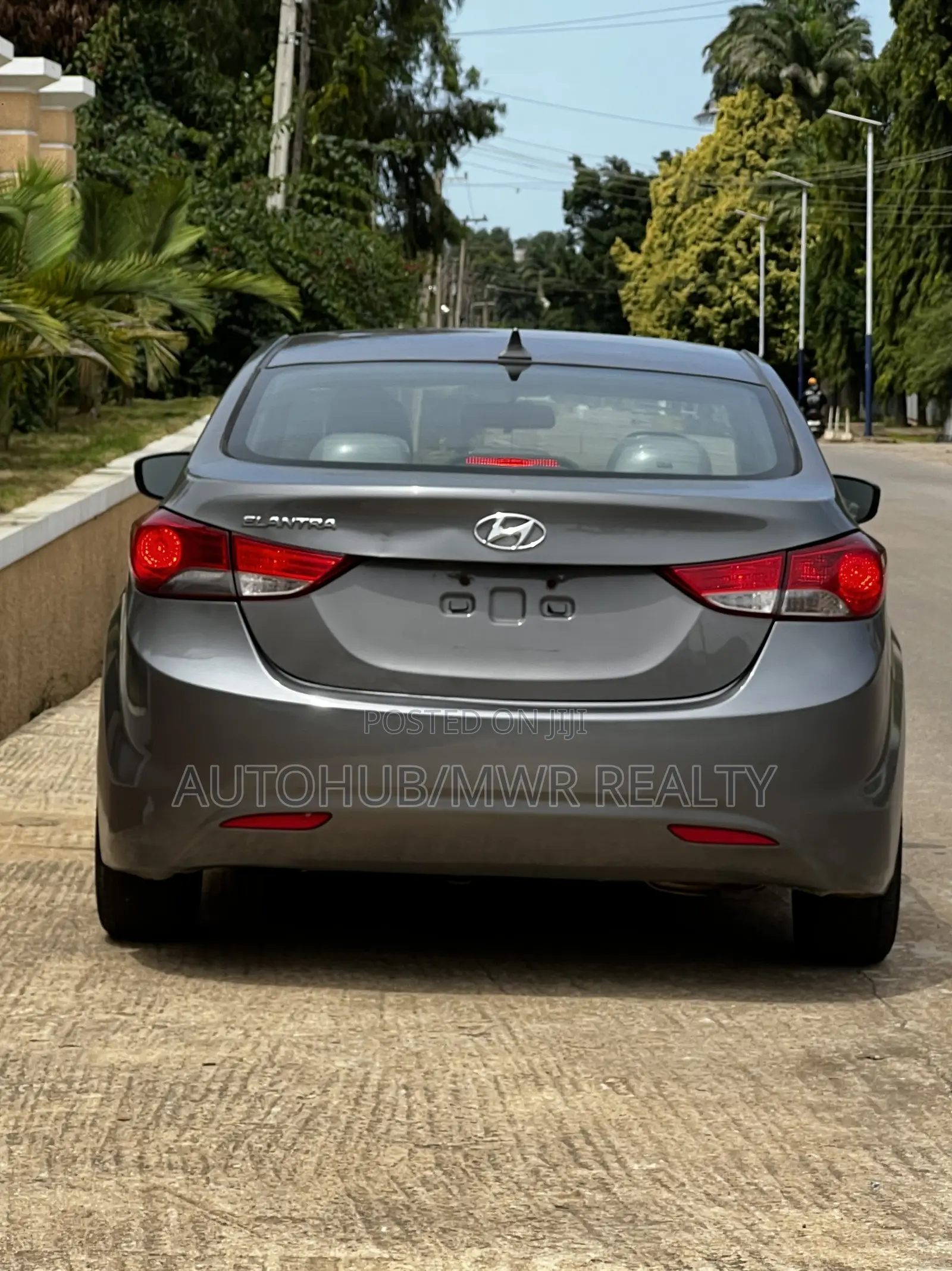 Hyundai Elantra 2013 Gray