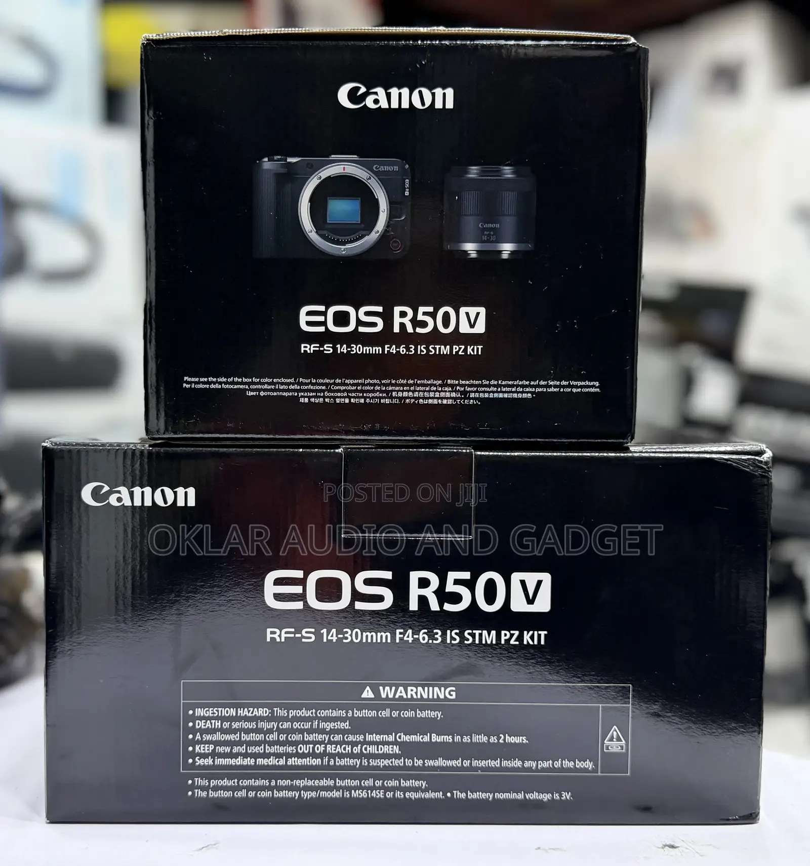 Canon Eos R50v With 14-30mm F4 Lens
