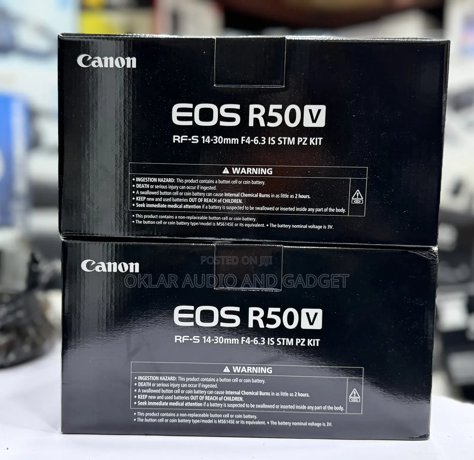 Canon Eos R50v With 14-30mm F4 Lens