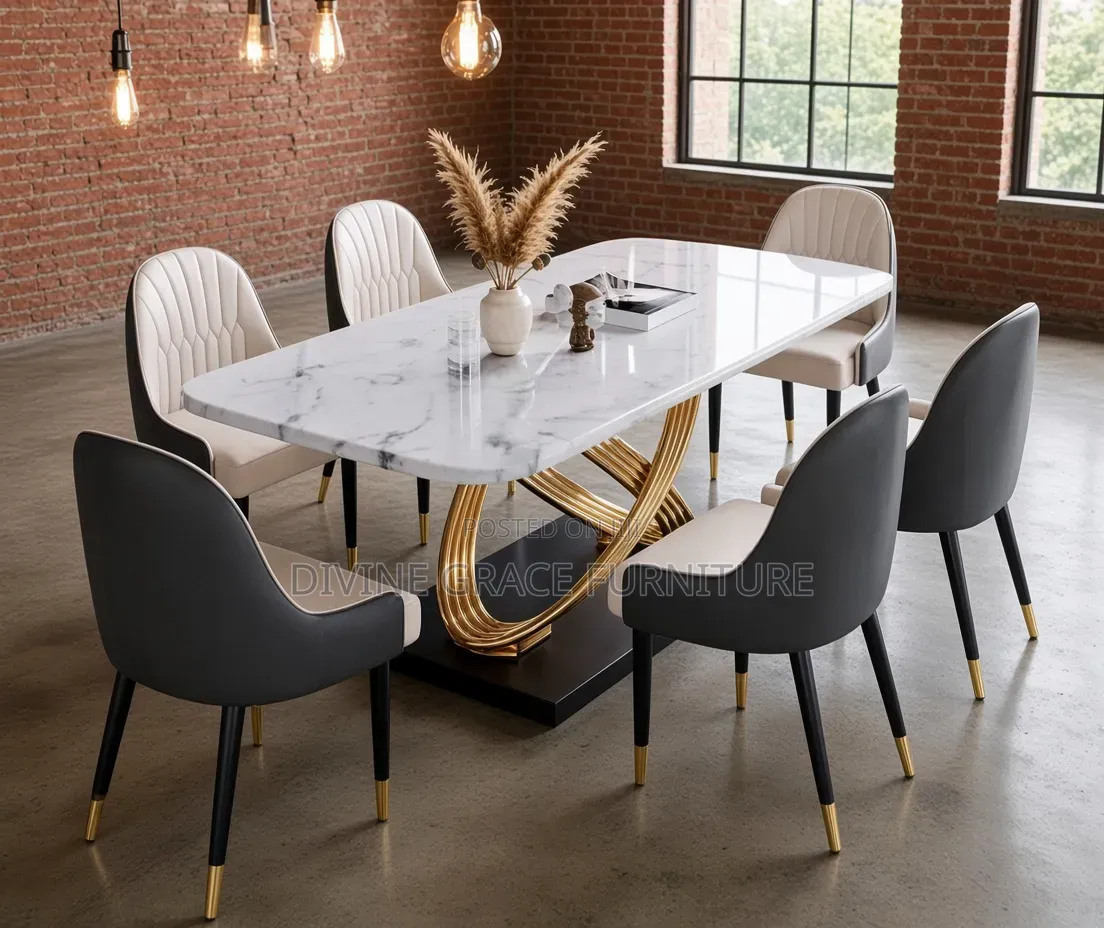 Regal Luxe Dinning Table Set