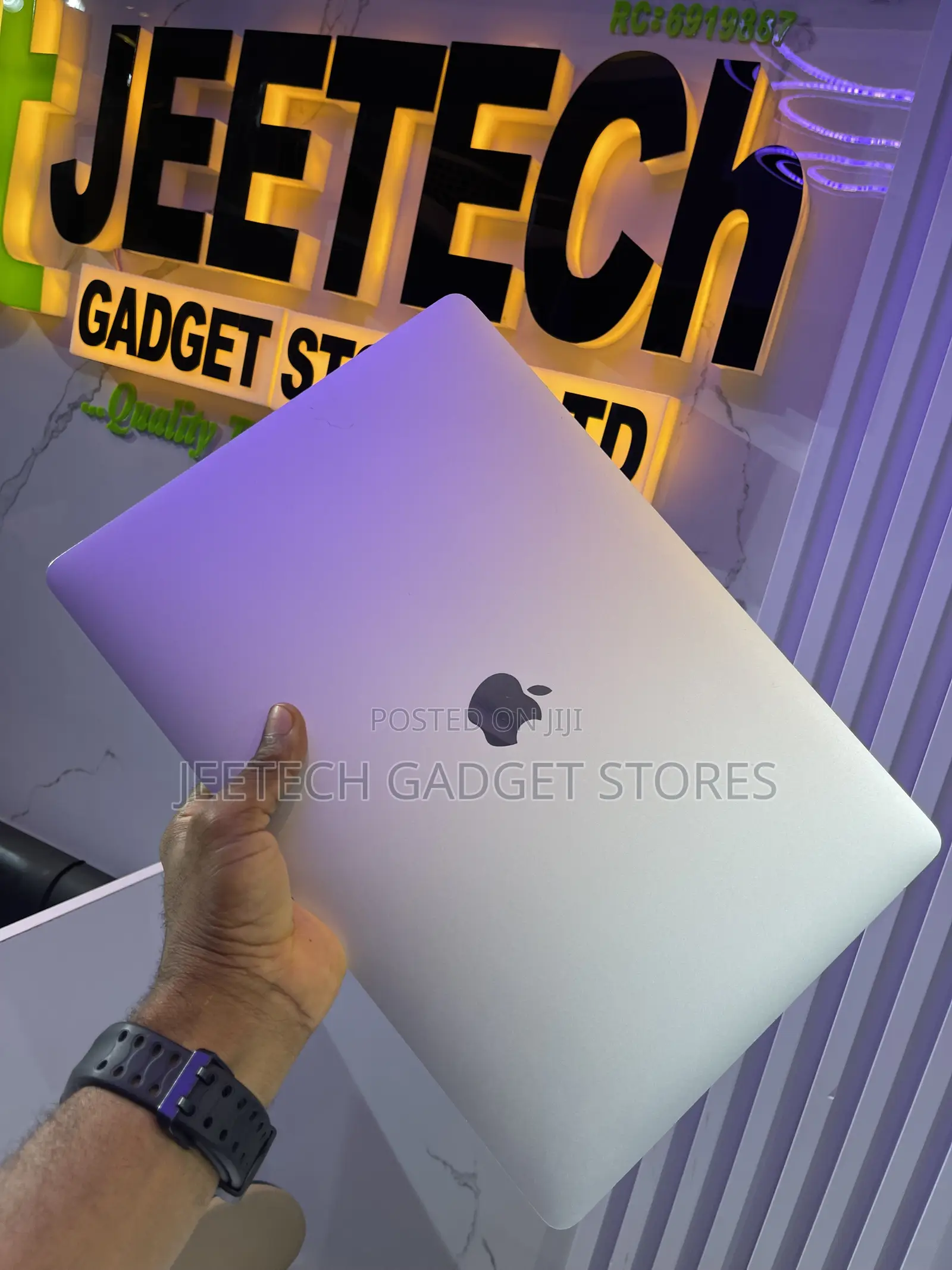 Laptop Apple MacBook Pro 2019 16GB Intel Core i7 SSD 512GB