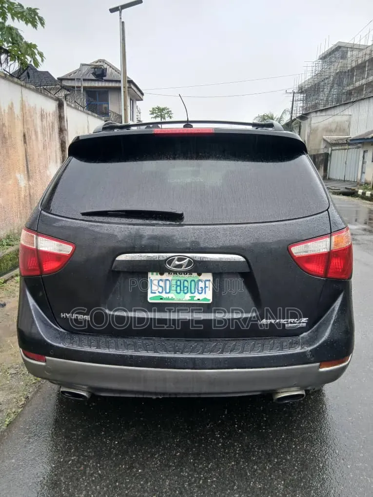 Hyundai Veracruz 2012 Matt Black