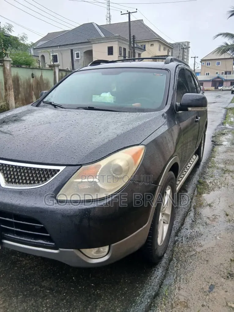 Hyundai Veracruz 2012 Matt Black