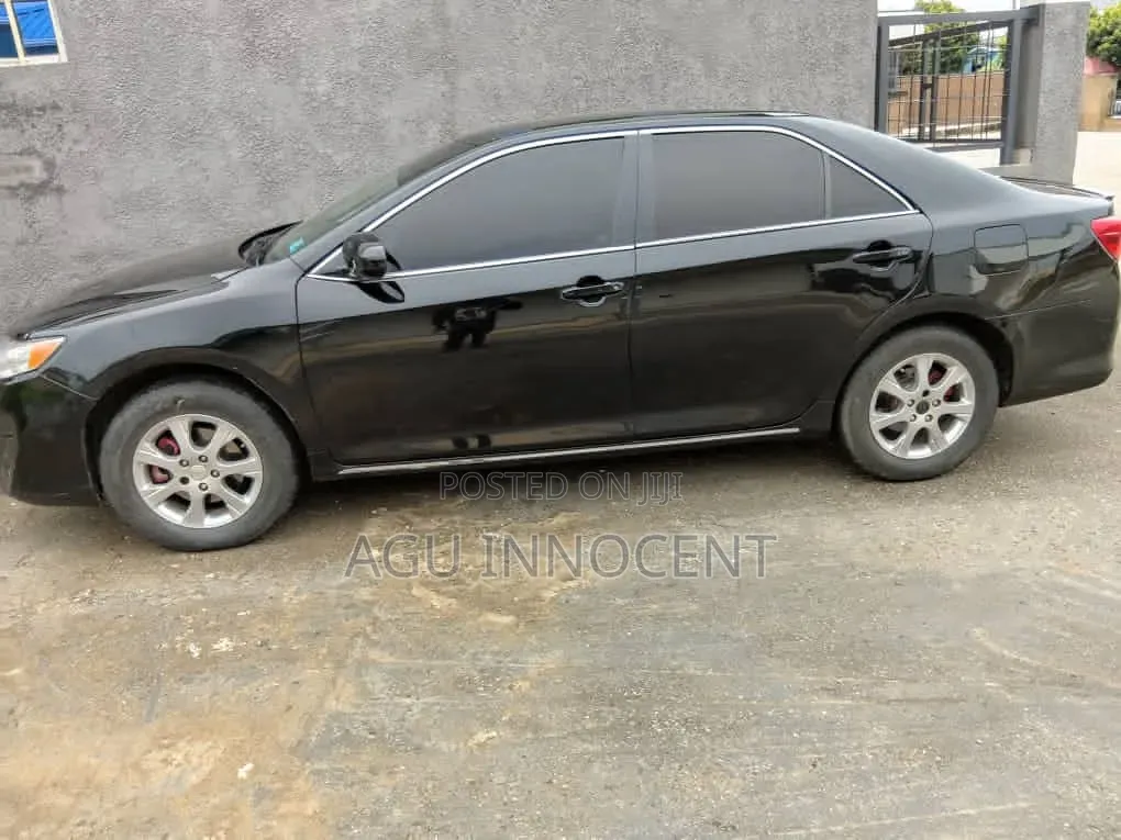 Toyota Camry 2013 Black