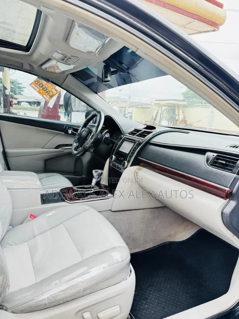 Toyota Camry 2013 Black