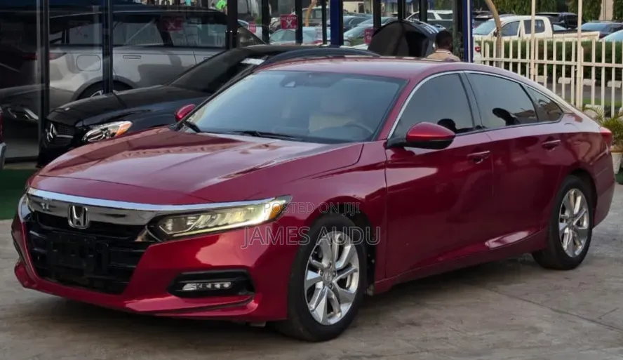 Honda Accord 2018 Red