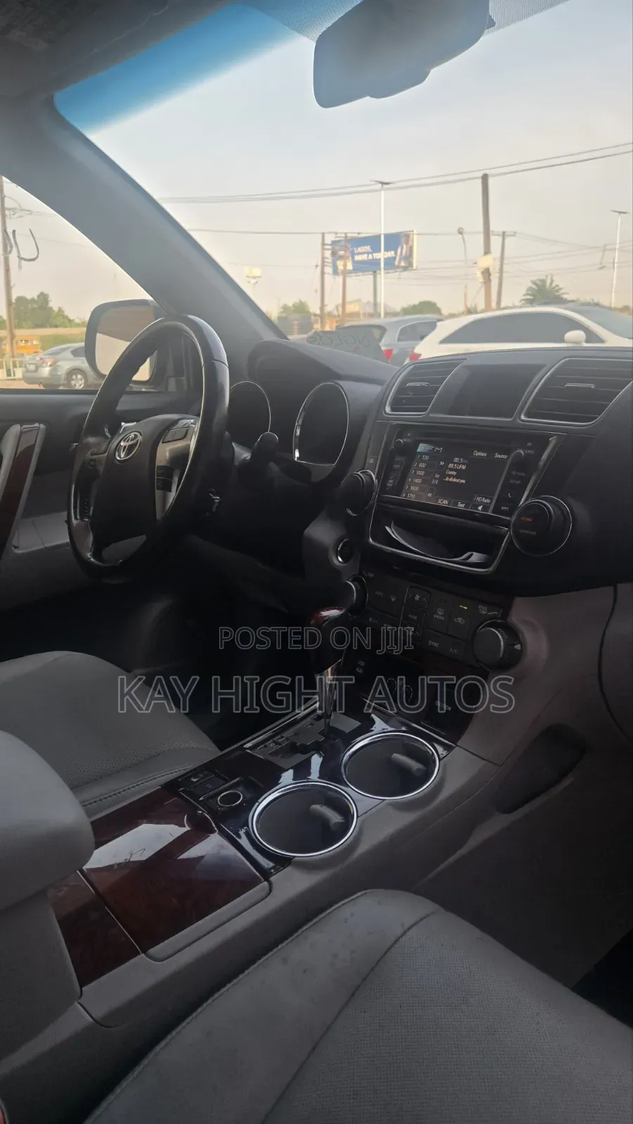 Toyota Highlander Limited 3.5l 4WD 2013 Gray