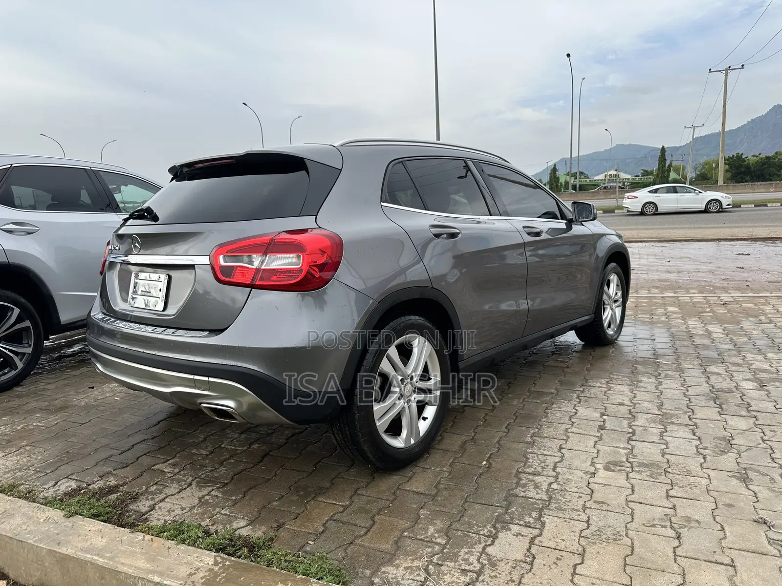 Mercedes-Benz GLA 250 2016 Gray
