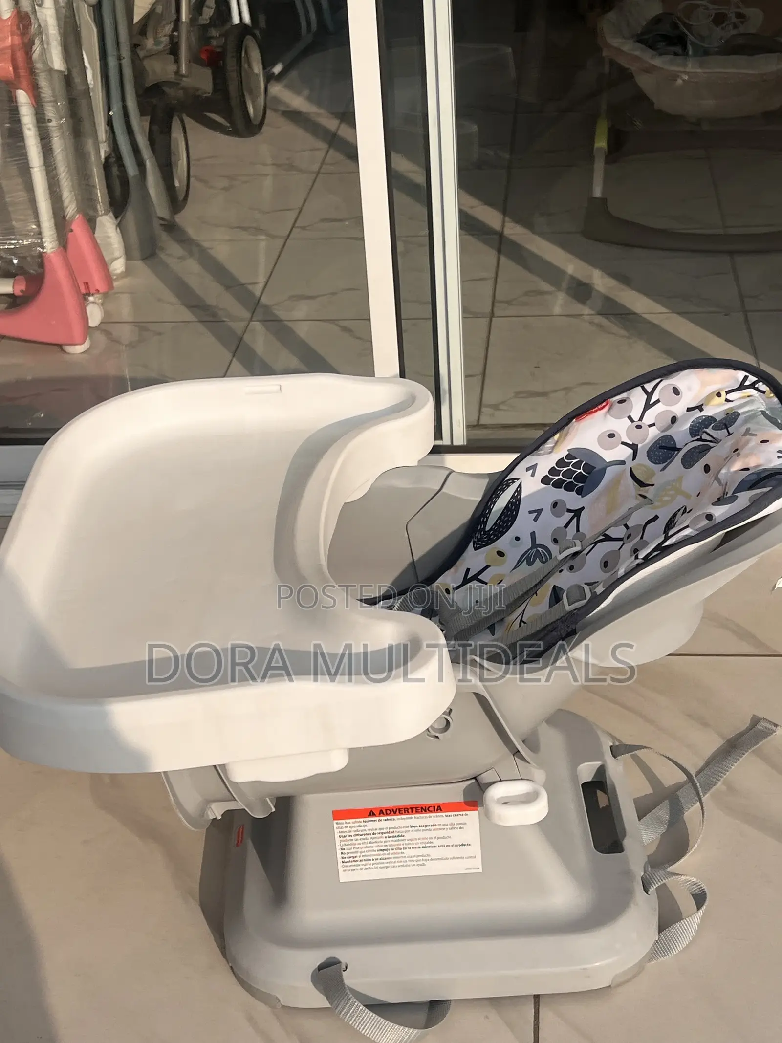 Fisher Price SpaceSaver Feeding High Chair