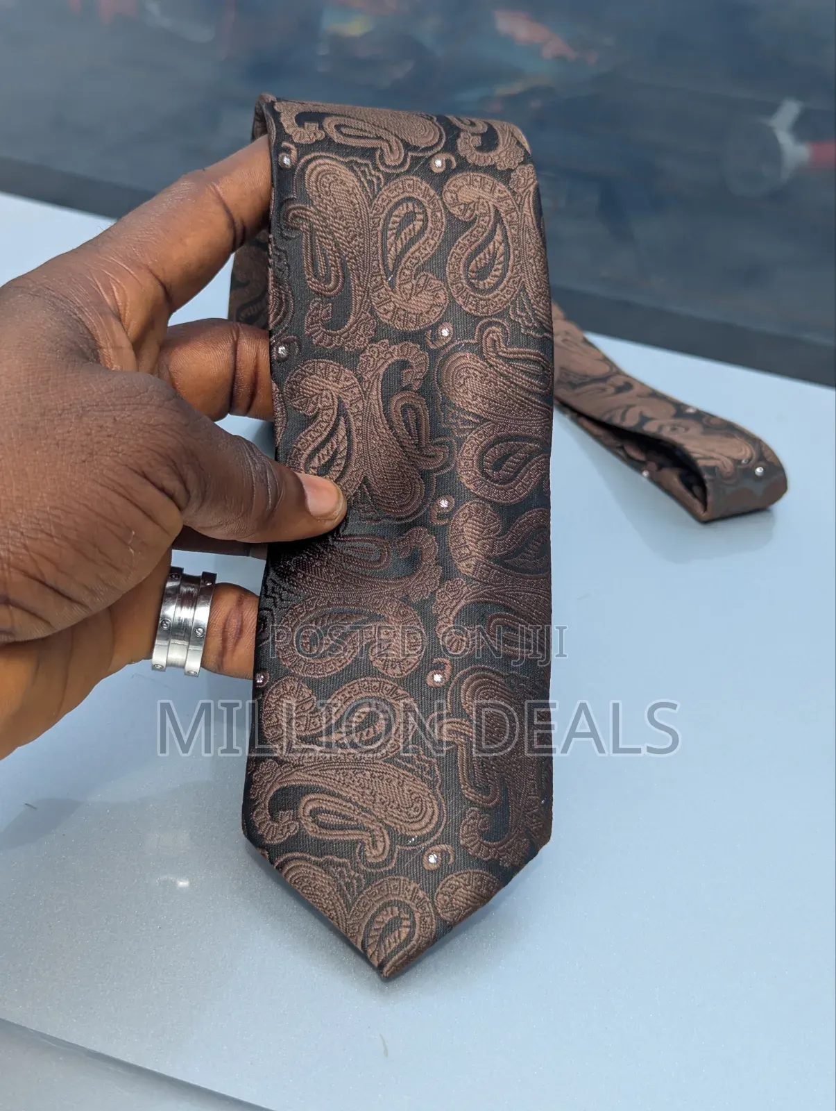 Classic Men's Corporate Damas Neck Tie