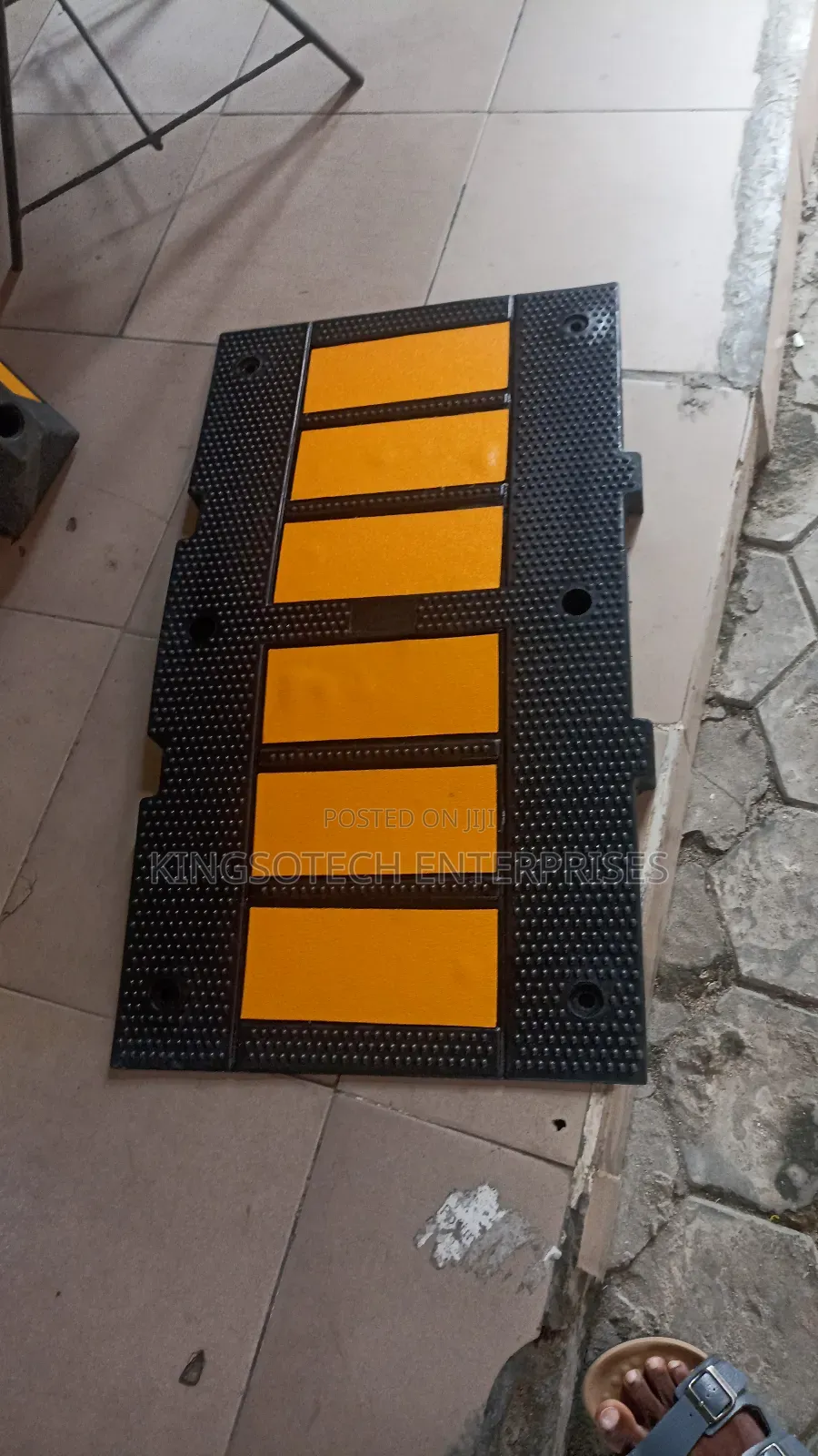 Cars and Truck Speed Bumps Heavy Duty