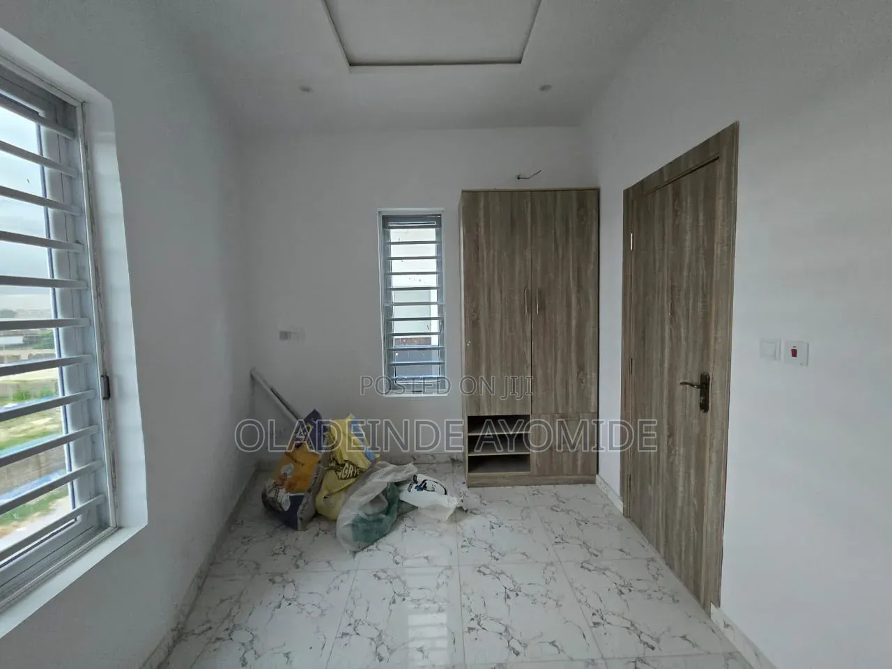 2bdrm Apartment in Lekki Phase1 for rent