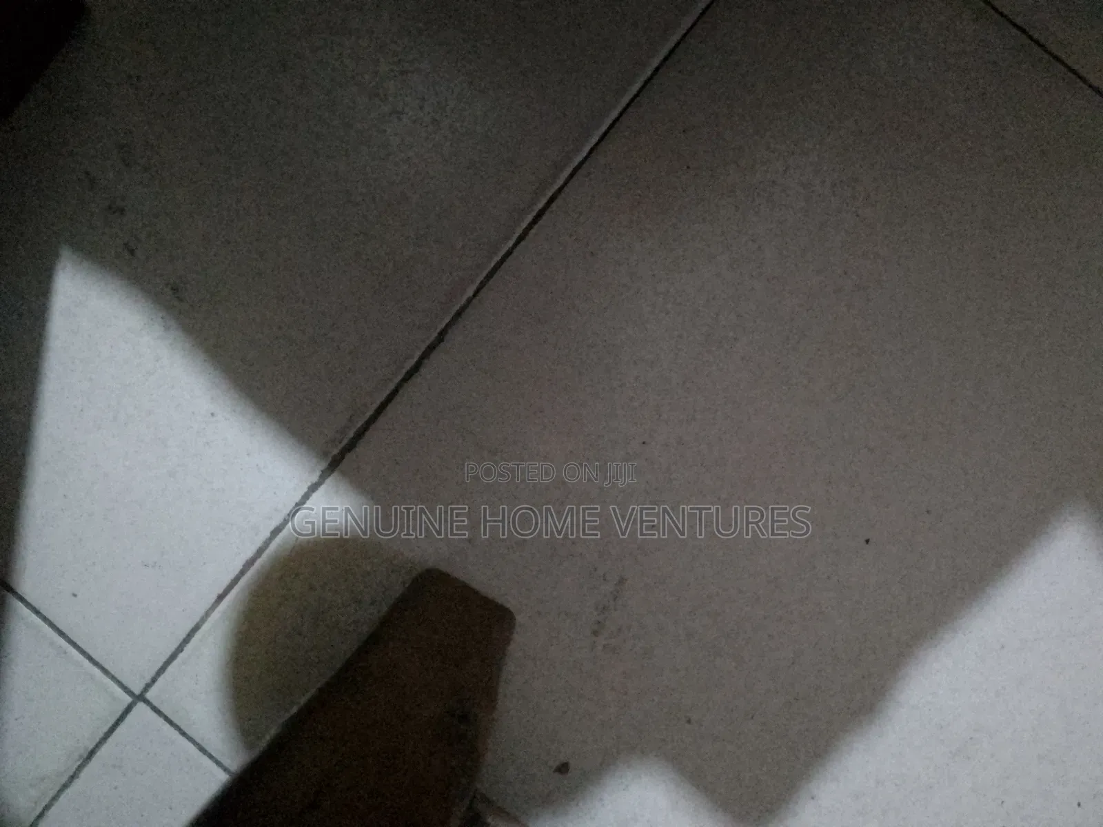 1bdrm Shared Apartment in Westend, Ikota for rent