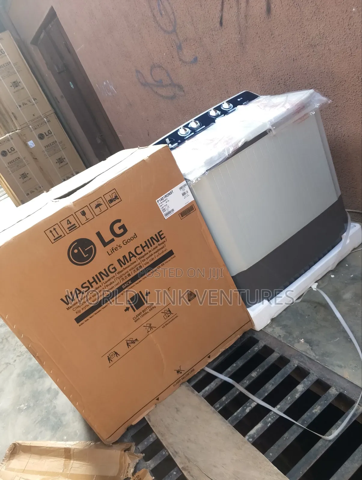 LG Twin Tup Washing Machine 13.5 KG