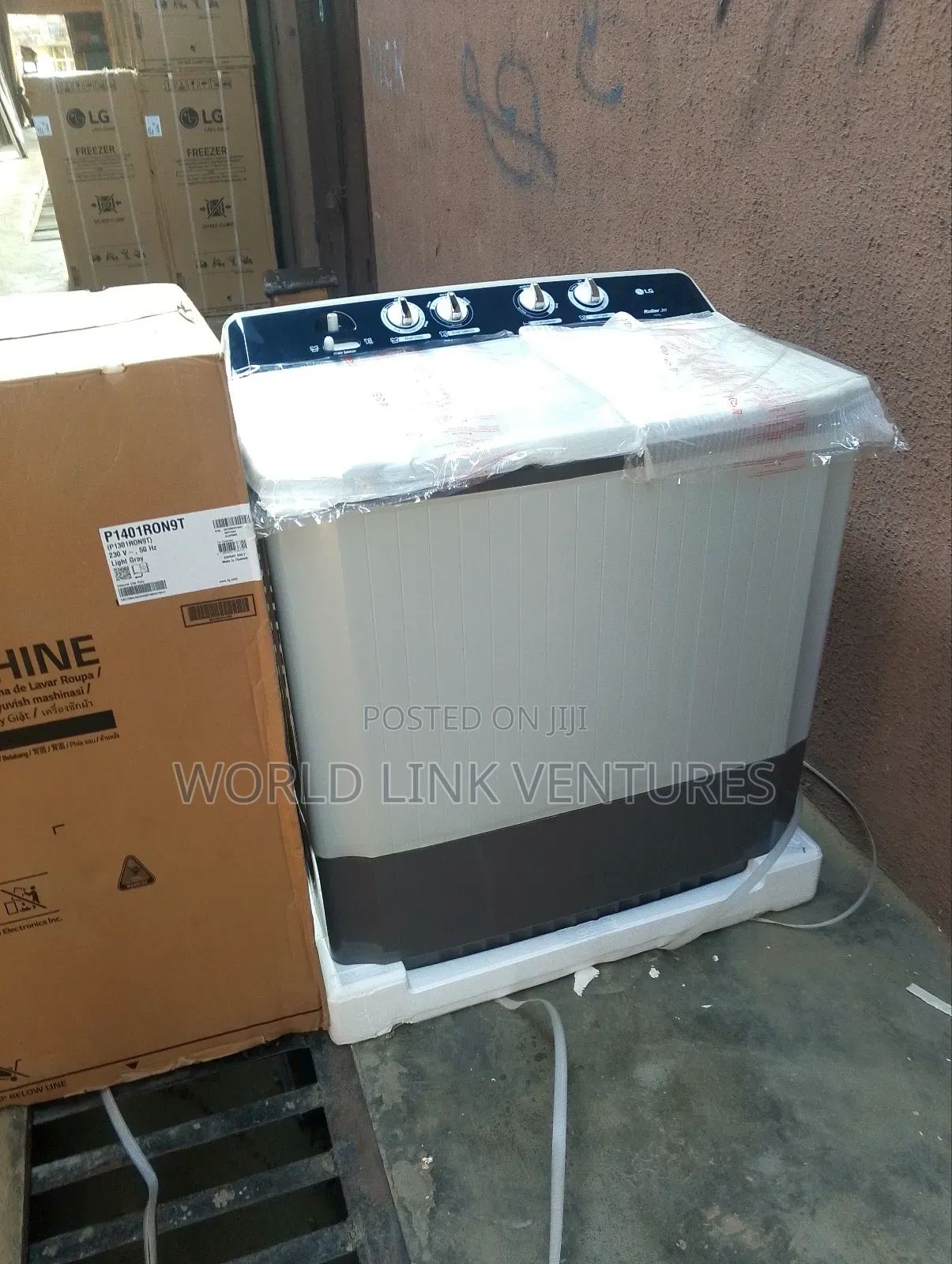 LG Twin Tup Washing Machine 13.5 KG