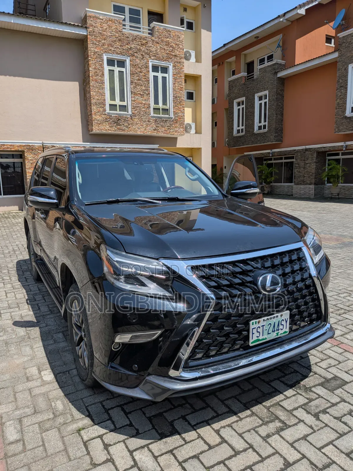 Lexus GX 2012 Black