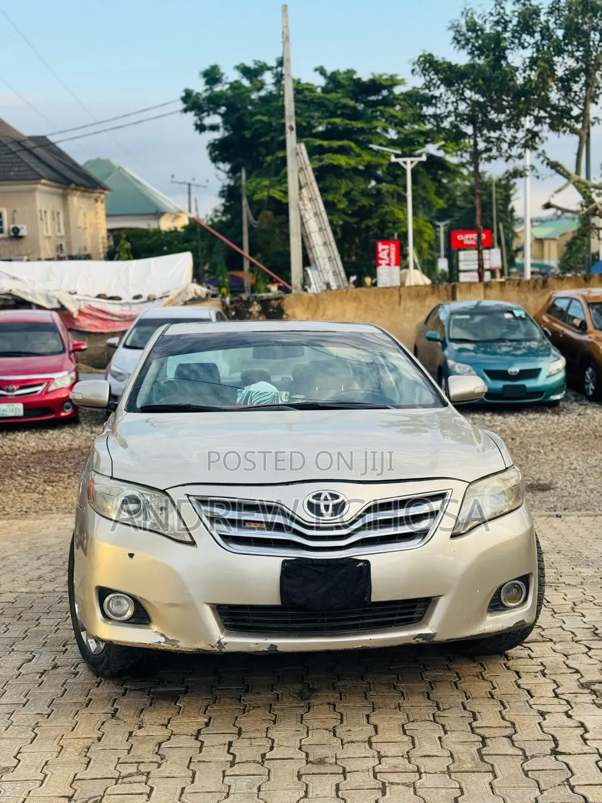 Toyota Camry 2009 Gold