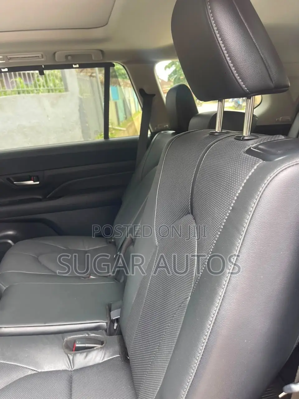 Toyota Highlander Limited AWD 2024 Black
