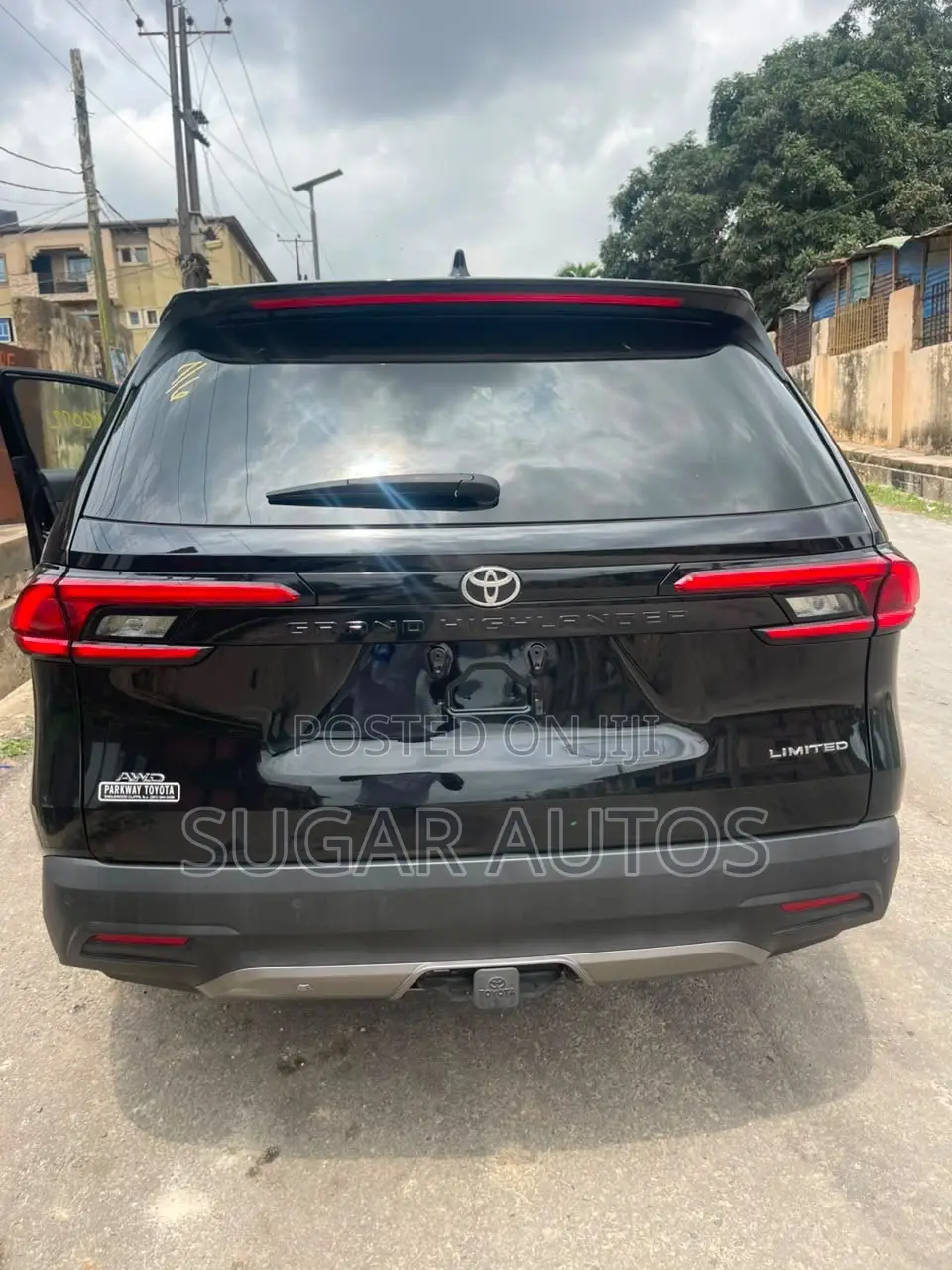 Toyota Highlander Limited AWD 2024 Black