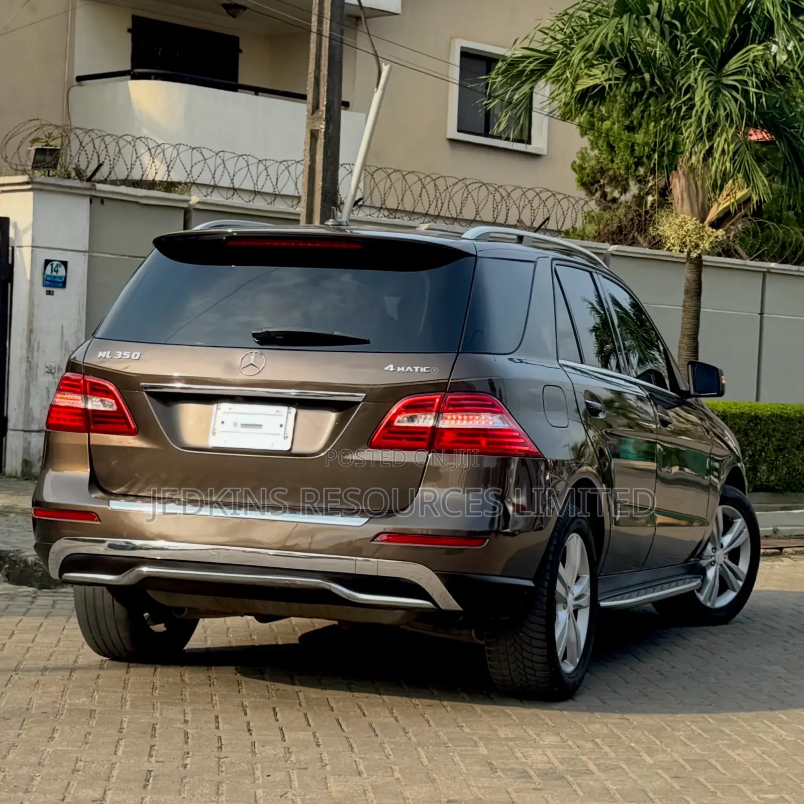 Mercedes-Benz M Class 2012 Brown