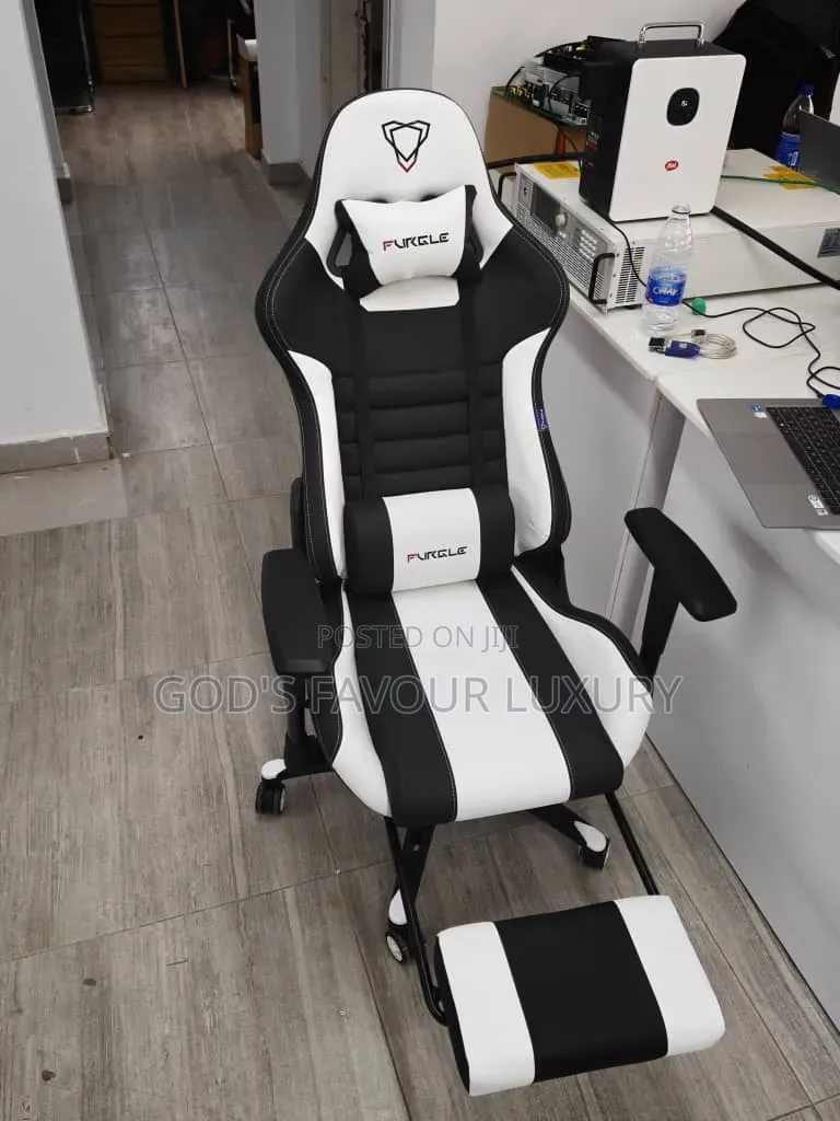 Ergonomic Office Swivel Chair.