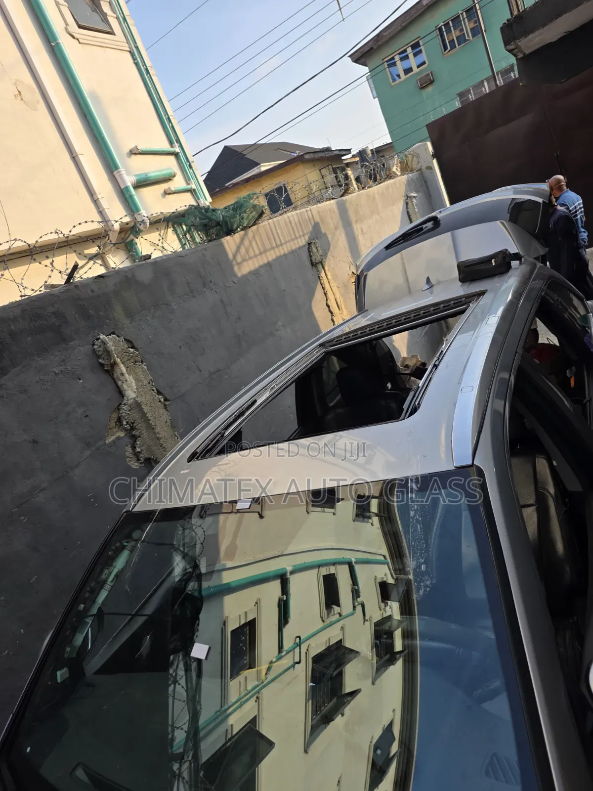 Toyota Highlander 2016 Panoramic Roof Glass Refixing at Chimatex