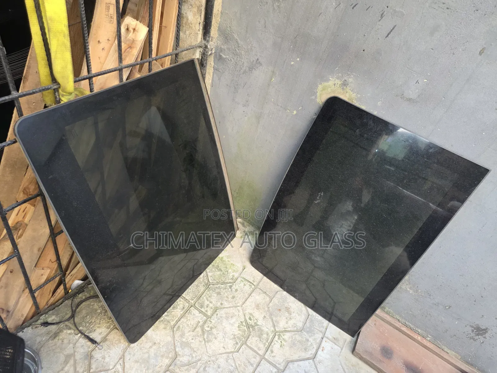 Toyota Highlander 2016 Panoramic Roof Glass Refixing at Chimatex