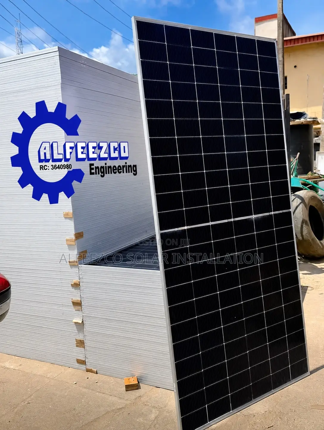 590 Watt Bifacial Solar Pannel